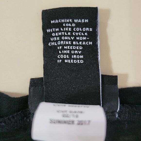 Torrid Women's Black Burnout V-neck Short Sleeve Pullover Top - Picture 10 of 13